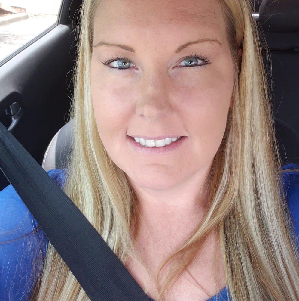 Meet your Posher, Jennifer